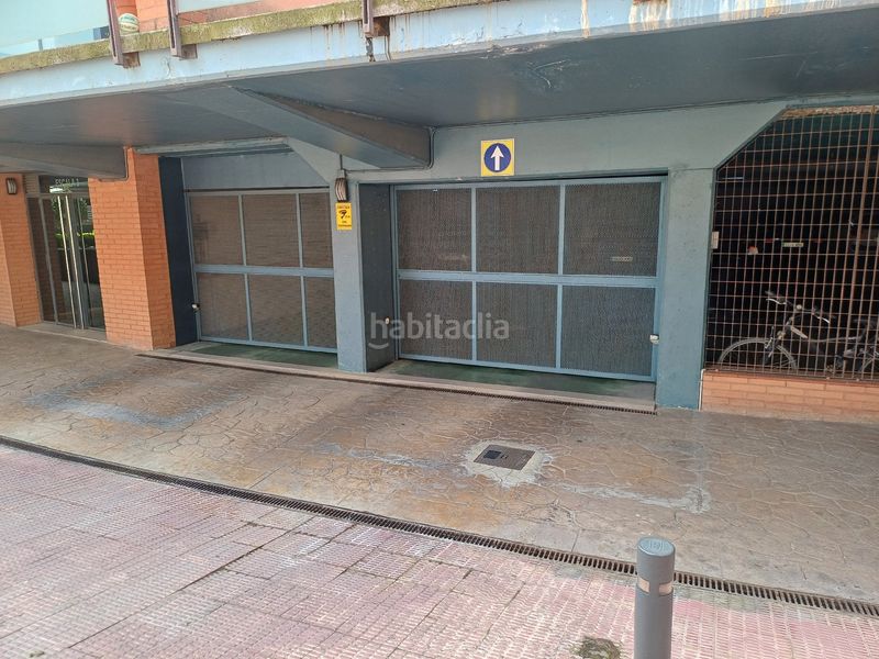 Foto ab35ae0d-a0a3-4007-8f97-8d18eef5a85f. Pis amb calefacció aparcament piscina a Sant Andreu de la Barca