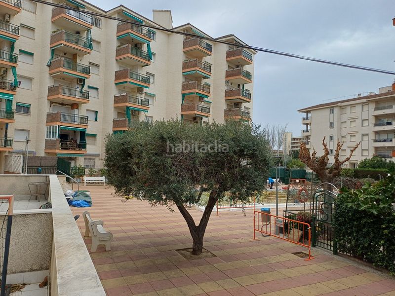 Foto 2602b449-d2b8-416b-9dd0-d1d472db34d8. Pis amb aparcament piscina a L´Estany Calafell