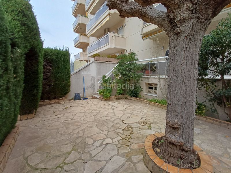 Foto bdafbdbb-c2be-4b58-bad4-b73e272cbf71. Pis amb aparcament piscina a L´Estany Calafell