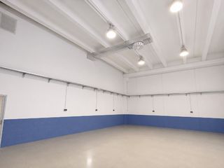 Nau industrial a Sud. Nave  argentona p.i. el cros sur