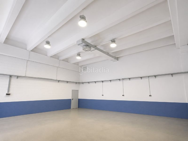 Foto 0028186a-6679-47d1-bed9-4111c1ae70ee. Nau industrial a Sud Argentona