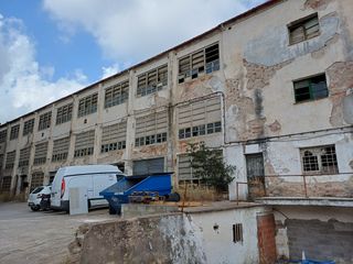 Nau industrial a Caldes de Montbui