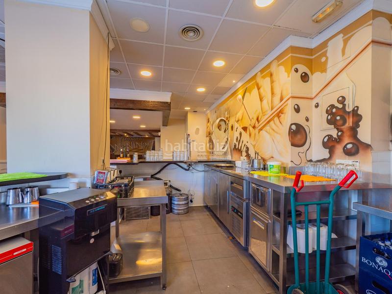 Foto 3d096601-408d-4b21-80b0-77b7c6d7d317. Lloguer local comercial a Martín Carpena - Torre del Río Málaga