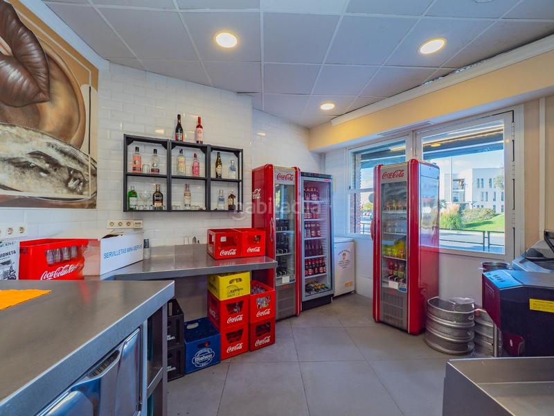 Foto 5e071066-15e1-4074-abac-b41d22698ddd. Lloguer local comercial a Martín Carpena - Torre del Río Málaga