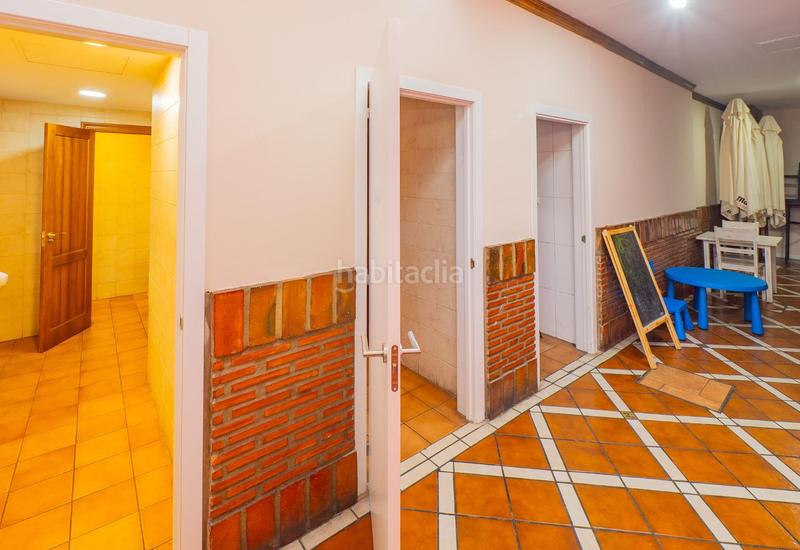 Foto 7721e720-de0e-4b0e-b230-0b53aa3bf214. Lloguer local comercial a Martín Carpena - Torre del Río Málaga