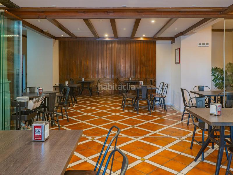Foto ce3a9d68-738c-4821-86df-309fa08a9849. Lloguer local comercial a Martín Carpena - Torre del Río Málaga