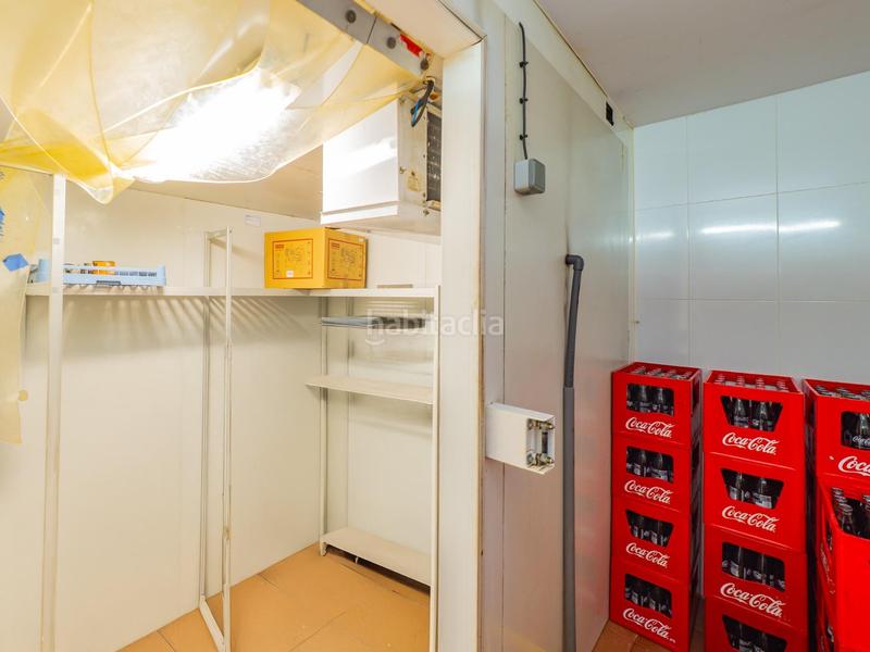 Foto ce665d54-12a9-49a6-bd80-86520e33bc71. Lloguer local comercial a Martín Carpena - Torre del Río Málaga