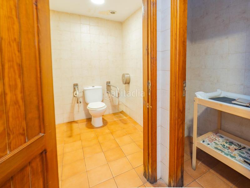 Foto d7c67a49-c1ea-4a90-b74e-46268a11e2d8. Lloguer local comercial a Martín Carpena - Torre del Río Málaga