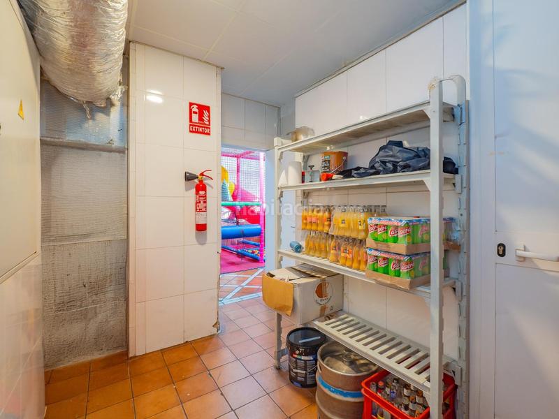 Foto fcff0eb0-7508-4ef4-89d3-fc4f43199ecf. Lloguer local comercial a Martín Carpena - Torre del Río Málaga