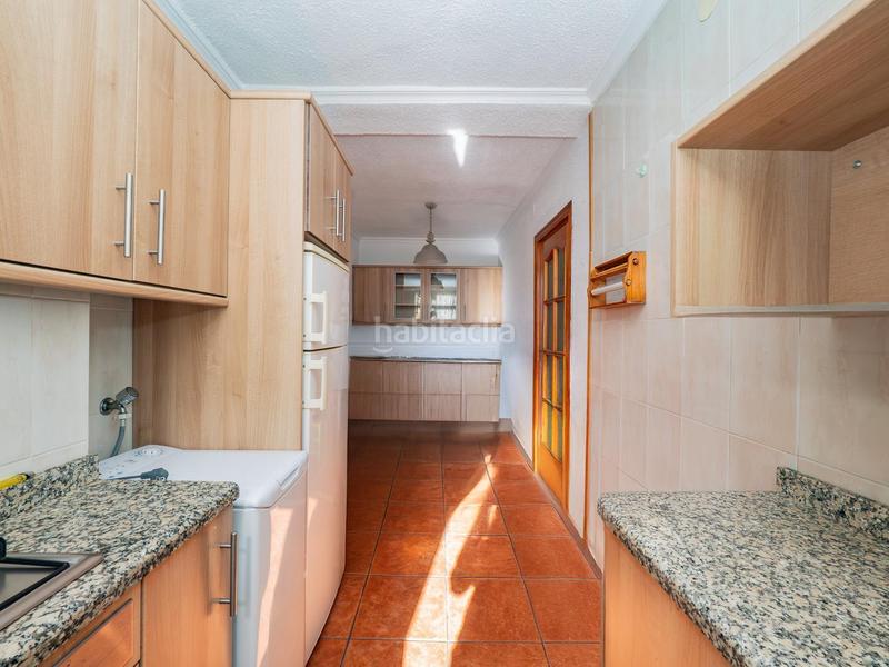 Foto 744f7f17-24d4-463c-9604-33a9eac8d16d. Pis a Parque Ayala - Jardín de la Abadía - Huelín Málaga