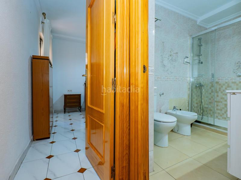 Foto 93c89d8b-36b4-4f27-8ea6-6a203c4ffa5c. Pis a Parque Ayala - Jardín de la Abadía - Huelín Málaga