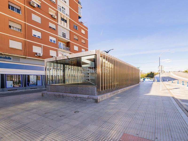 Foto f1530ef3-dbb5-4d87-bae6-f250d9912974. Pis a Parque Ayala - Jardín de la Abadía - Huelín Málaga