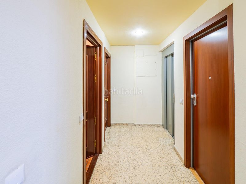 Foto f58efde0-4678-4d22-9163-e0e1deaaaa09. Pis a Parque Ayala - Jardín de la Abadía - Huelín Málaga