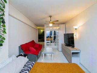 Studio in Parque de la Paloma. Estudio con vistas al mar en el corazón de arroyo de la miel