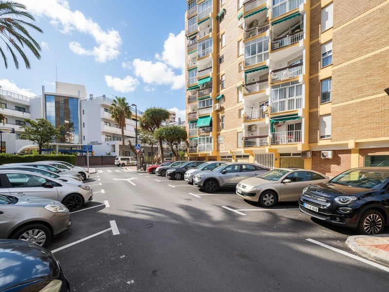 Foto bce37d2e-f17b-4462-b405-b4a2e540b802. Estudi a Parque de la Paloma Benalmádena