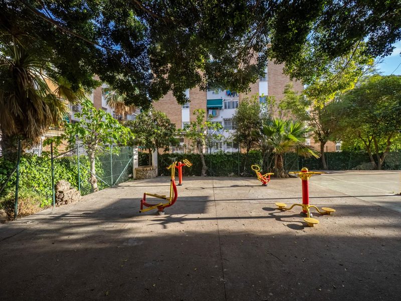Foto c5b8c353-692b-408d-8cf7-0328afc9415d. Flat with parking in La Florida - Parque Norte Málaga