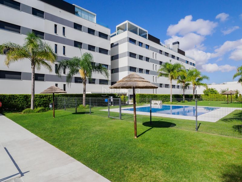 Foto fd3c0f80-b82b-4415-ae49-2b96db770147. Pis amb calefacció aparcament piscina a Los Álamos Torremolinos