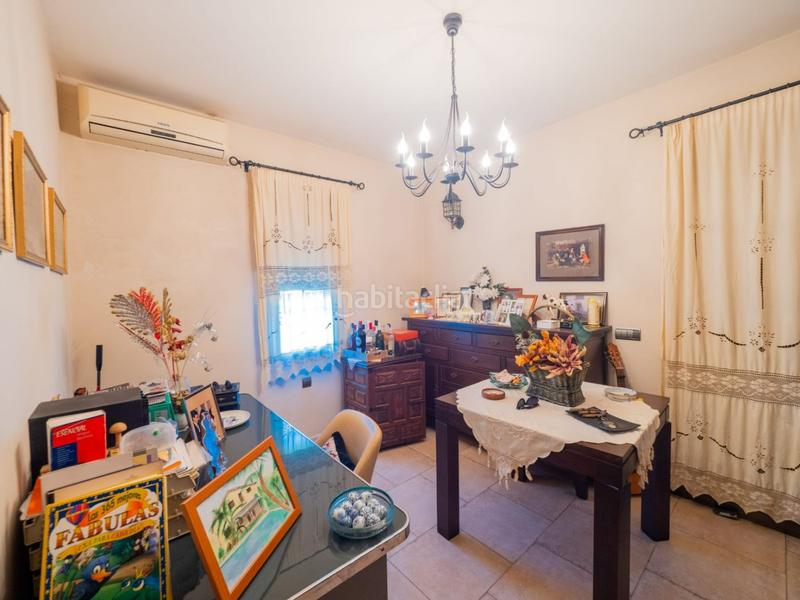 Foto 2567108e-d46b-4059-9d7f-af12de1171e4. Masia amb aparcament piscina a Coín