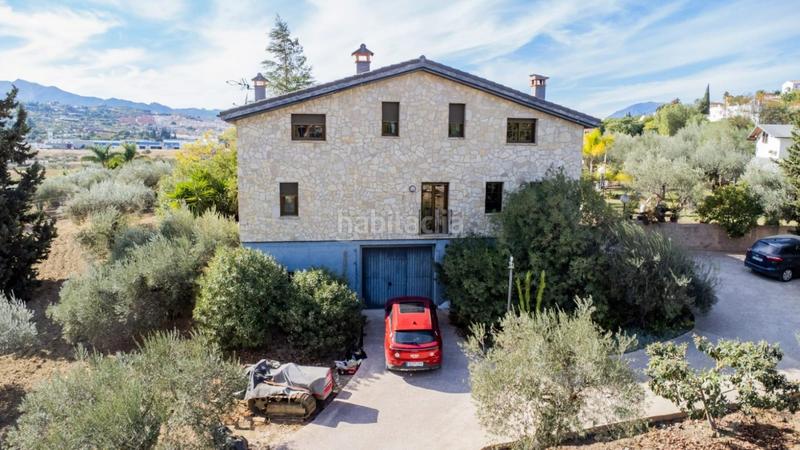 Foto 336142b7-3d25-42c0-97b3-471258c03548. Masia amb aparcament piscina a Coín