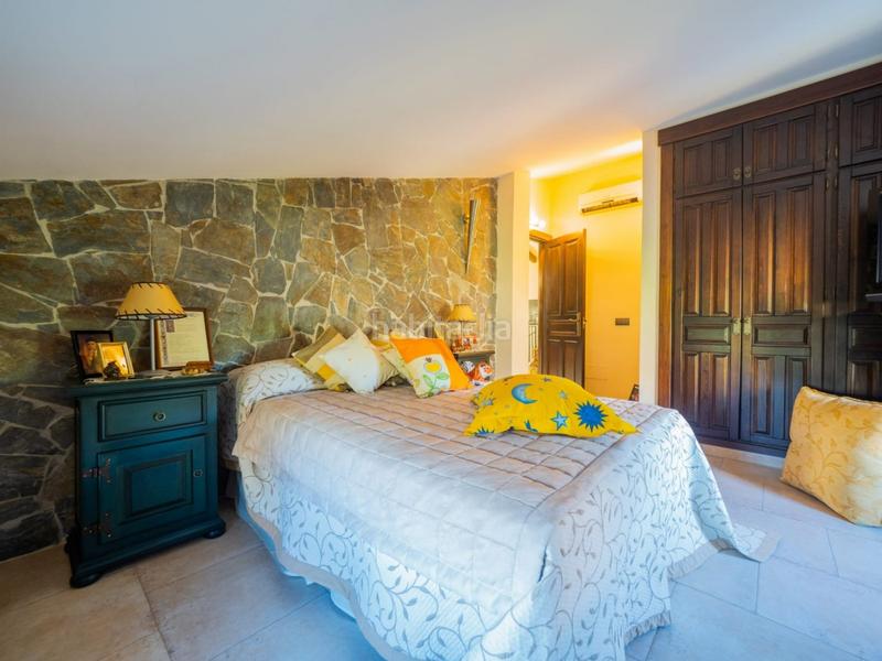 Foto 5aaf3b29-c58b-41dc-89a3-3b23e12a18d9. Masia amb aparcament piscina a Coín