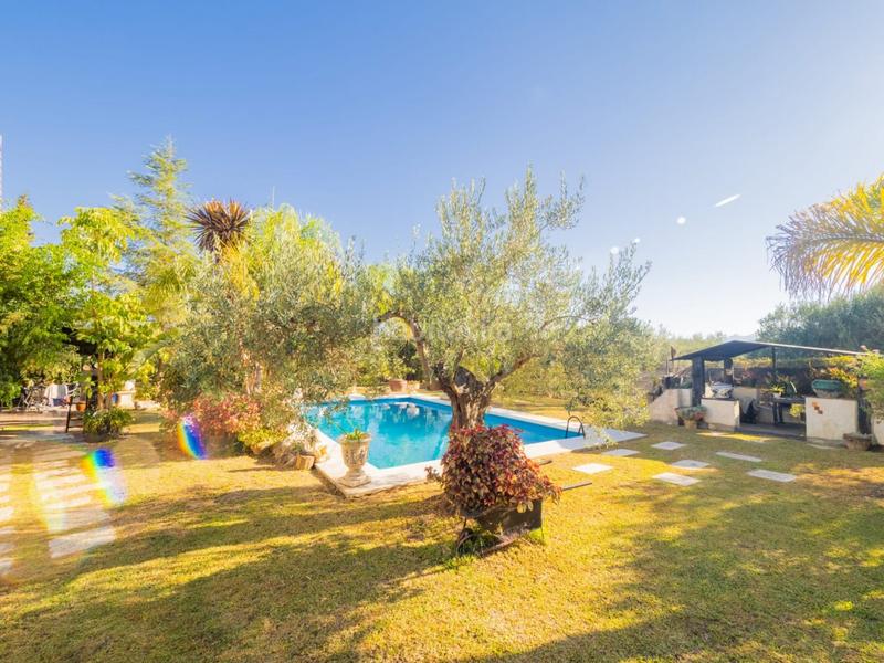 Foto 5b83c990-1159-47a3-8a2e-984fbdadd67e. Masia amb aparcament piscina a Coín