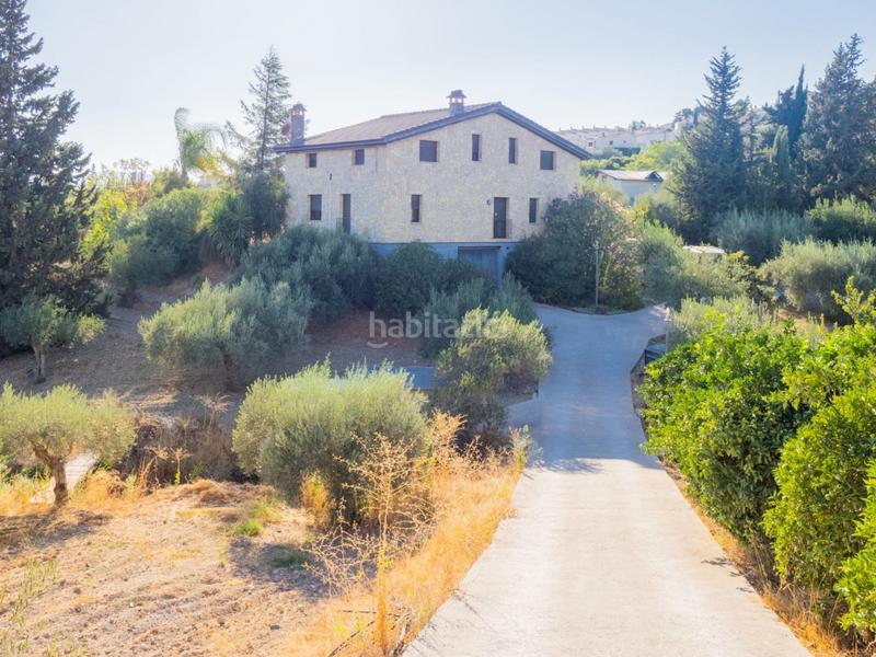 Foto 6c630fc7-1470-4bb3-89e5-e29638da8564. Masia amb aparcament piscina a Coín