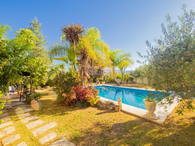 Foto 819884c6-59dc-4dfa-947e-e459e38ab884. Masia amb aparcament piscina a Coín