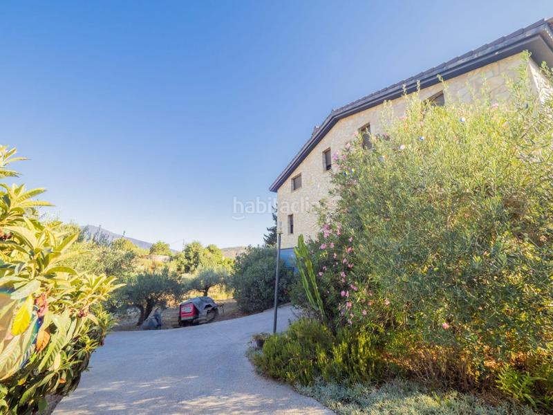 Foto b7d16000-20cf-4629-8f0b-5bb4e26b189f. Masia amb aparcament piscina a Coín