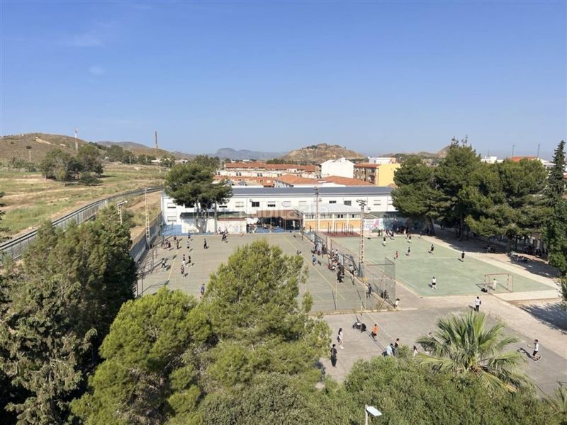 Foto a629c782-f607-47f9-b8b9-2ab15309aec8. Apartament amb calefacció aparcament a La Unión Unión (La)