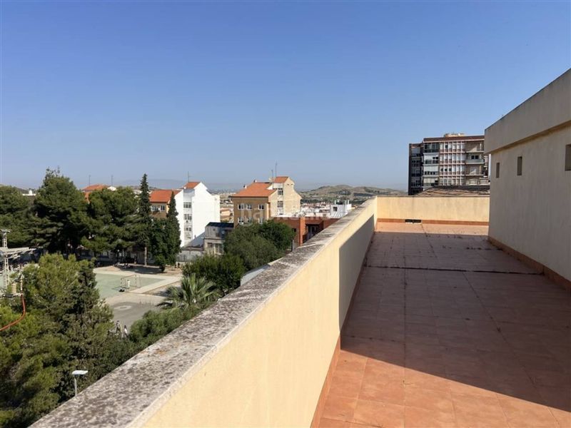 Foto b33307f7-3cd8-444a-b0fd-908f499c3d15. Apartament amb calefacció aparcament a La Unión Unión (La)