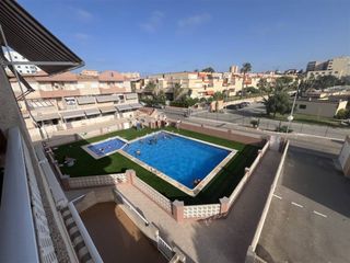 Apartament a Urbanizacion albatros 4. Km4  cerca del zoco