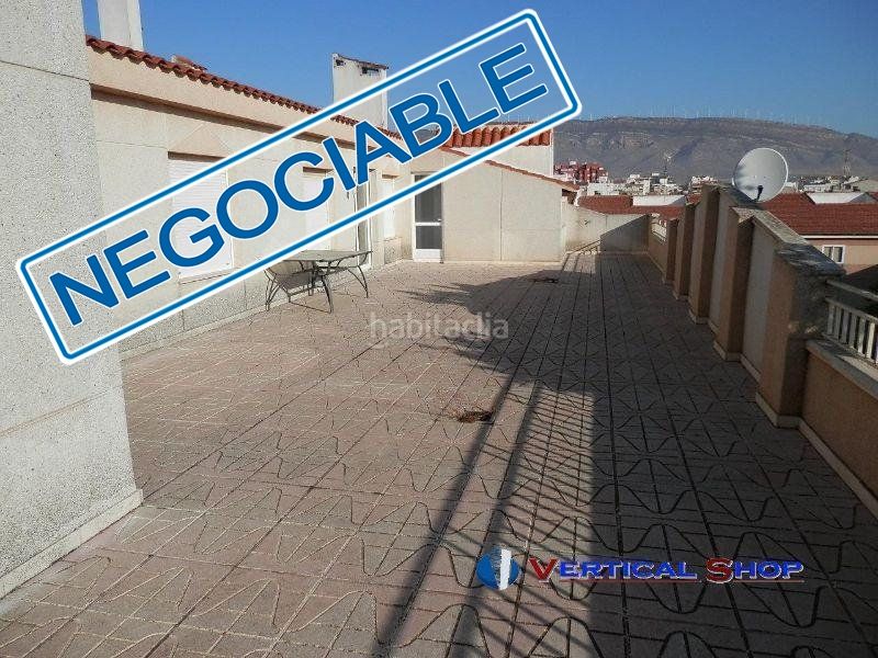 Foto aa56bbd1-5bb1-45d0-8880-21b7f1d1a1a9. Àtic amb calefacció aparcament a Caudete