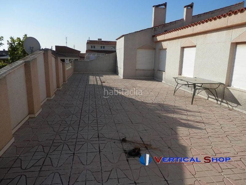 Foto f22f1017-c529-4506-8790-566ef262207a. Àtic amb calefacció aparcament a Caudete