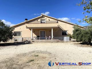 Xalet  San vicente. Chalet en venta en san vicente, 5 dormitorios.