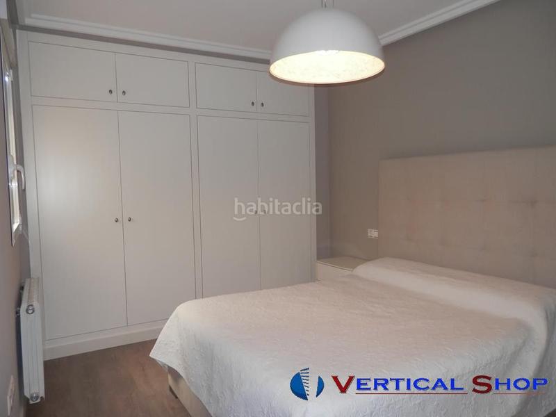 Foto 3197fc7a-0462-4bf0-9f40-a7a40ab79e20. Pis amb calefacció aparcament a Caudete