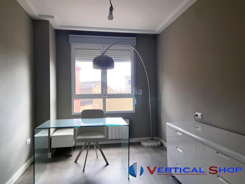 Foto 831bb784-3a27-4288-91c9-8a42152506a4. Pis amb calefacció aparcament a Caudete