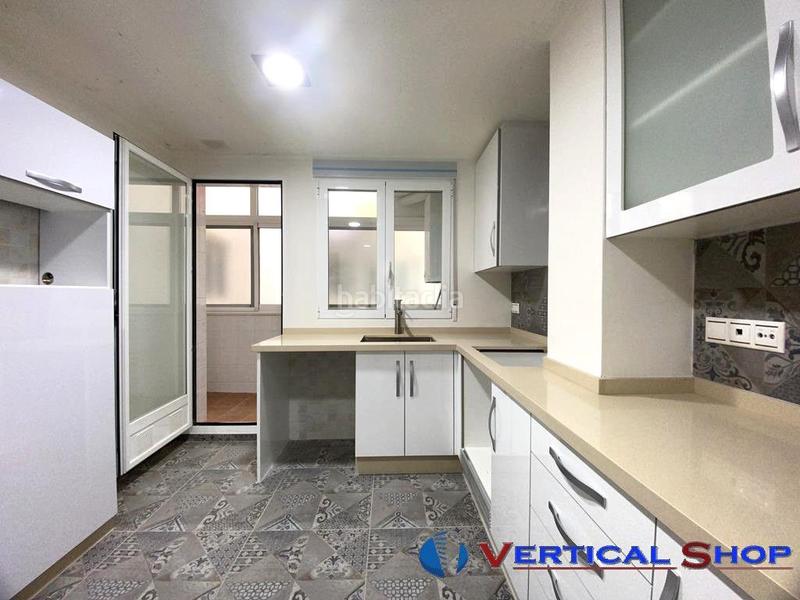 Foto f6098782-1802-42b8-9db3-166d591f0207. Pis amb calefacció aparcament a Caudete