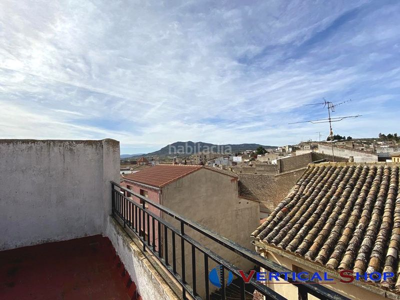 Foto 686070df-0dc1-4f66-8873-b522492cffe1. Casa amb calefacció aparcament a Caudete