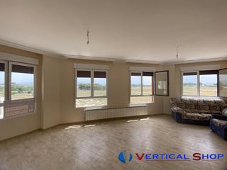 Pis  Juan carlos i. Piso en venta en avenida juan carlos i, 4 dormitorios.