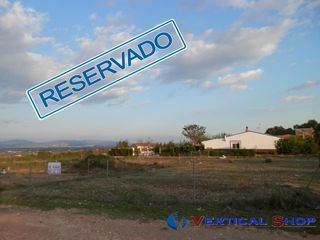 Terreny residencial a Caudete. Terreno urbano en venta en camino de la toconera.