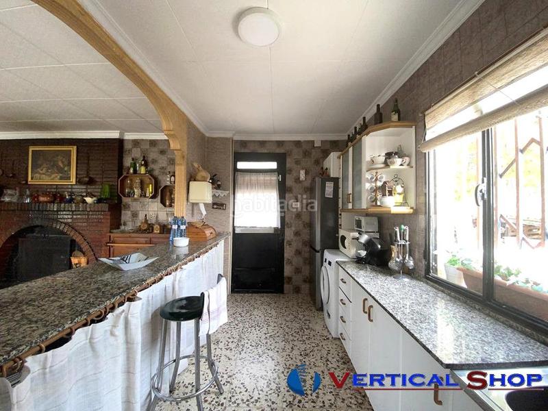 Foto ac5f0a4f-fe16-4c8d-a730-4bacfe0f7e2e. Chalet con parcheggio in Las Virtudes Villena