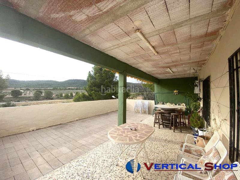 Foto d7c6b618-d9e6-42d3-9b72-d41342260d0d. Chalet con parcheggio in Las Virtudes Villena