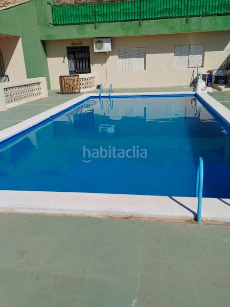 Foto df5acc8f-4f13-4ffc-91a5-e3bd4b18c126. Chalet con parcheggio in Las Virtudes Villena