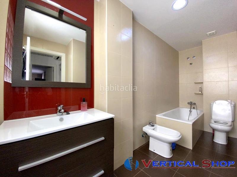 Foto bffa86df-1f8c-4fa6-841b-2fb7ba39b838. Piso  en venta en avenida juan carlos i, 3 dormitorios. en Caudete