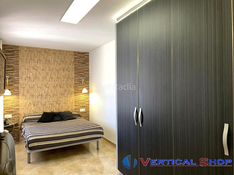 Foto f4b4d129-0811-4b5f-a0d5-e603fc95c7f6. Piso  en venta en avenida juan carlos i, 3 dormitorios. en Caudete