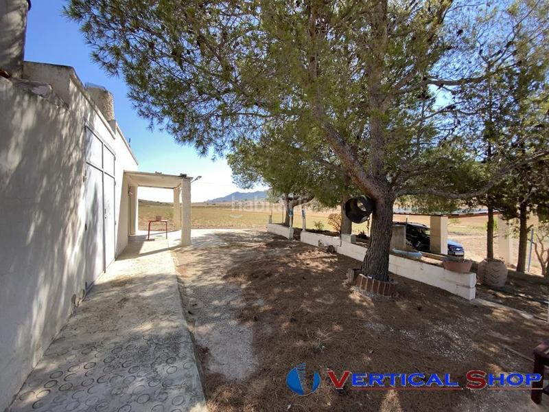 Foto 4c9178e3-487f-4f8a-97c8-589ebe81c255. Chalet  en venta , 1 dormitorio. en Yecla