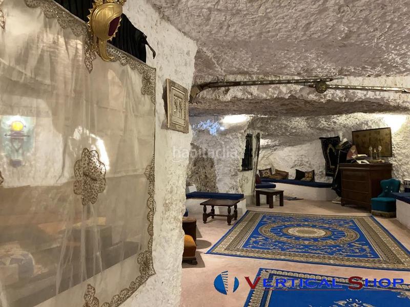 Foto d2df2860-171d-4fdb-bcb3-b3772f7ba007. Casa  en venta , 10 dormitorios. en El Rabal Villena