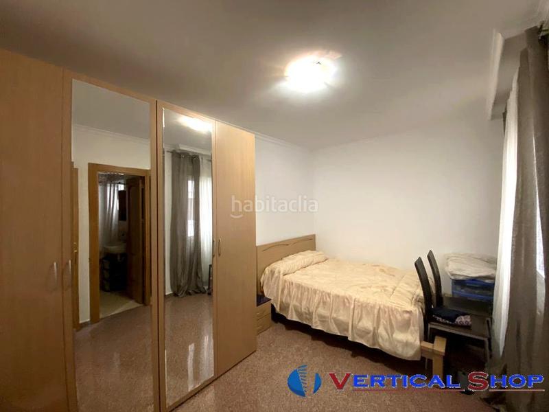 Foto f7099afb-d25d-4cc6-a0ea-2cb41dea5bce. Pis amb calefacció aparcament a El Carril - Paseo de Chapi Villena