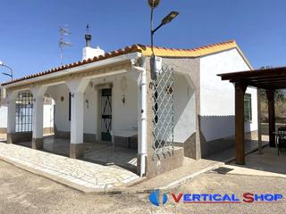 Xalet  Carretera yecla. Chalet en venta en caudete, 2 dormitorios.