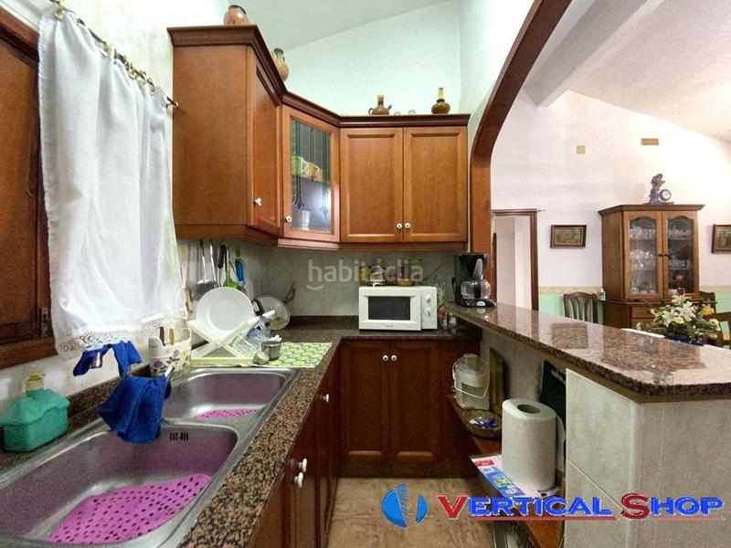 Foto a24097e5-2ff8-44a7-ab4e-5605fc2e9f5f. Chalet  en venta , 2 dormitorios. en Caudete